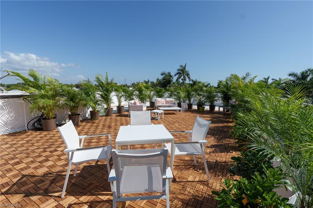 OLDE NAPLES - Residential