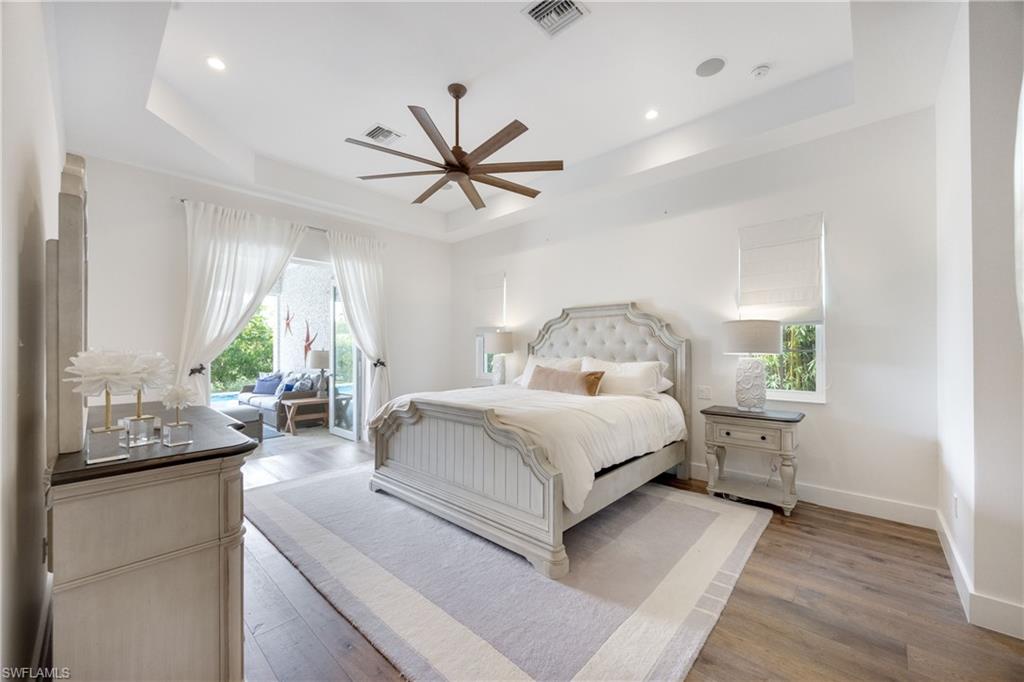 ROYAL HARBOR - Residential