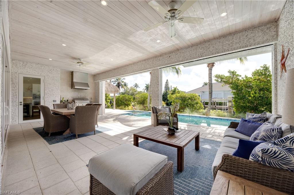 ROYAL HARBOR - Residential