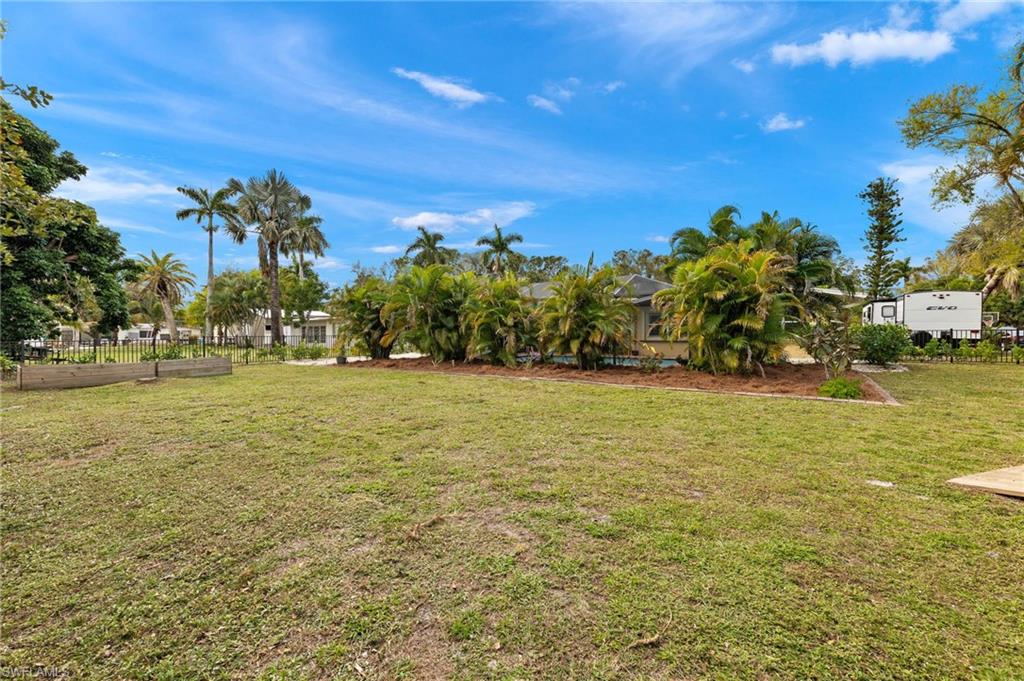 MCGREGOR GARDENS - Residential