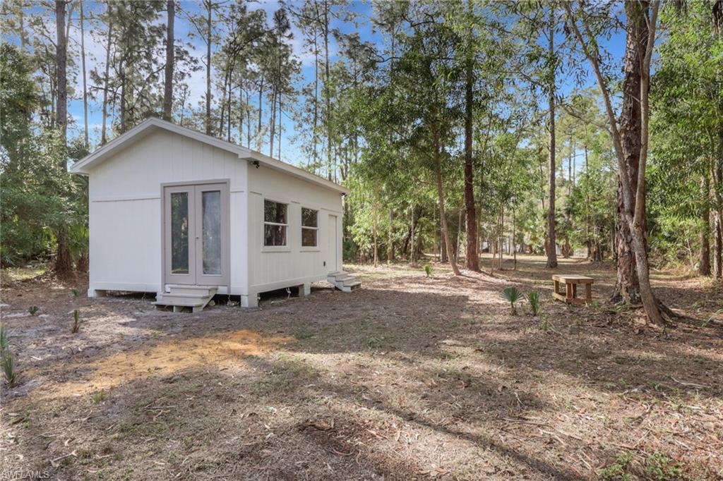 GOLDEN GATE ESTATES - Residential