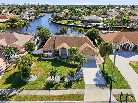 2206 Beach PKWY W CAPE CORAL FL 33914