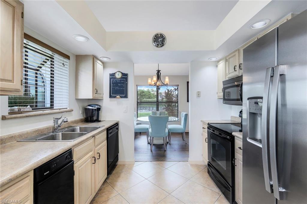 HUNTERS RIDGE - Residential