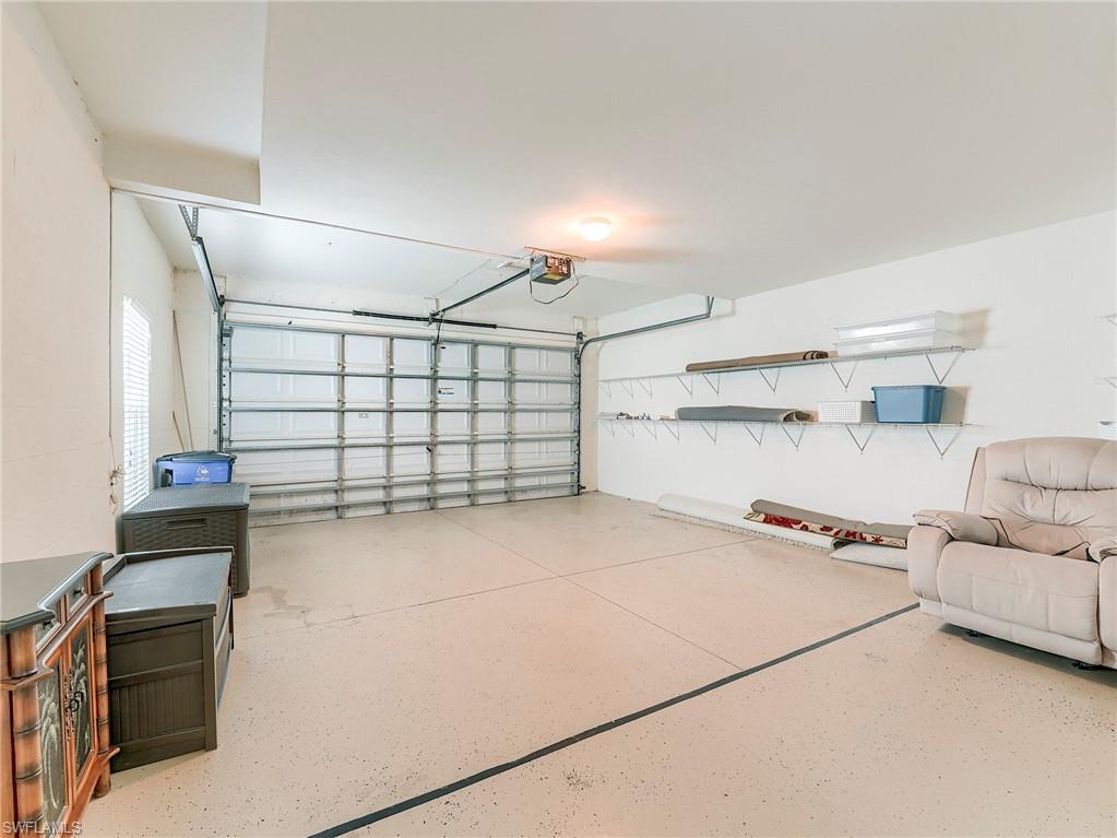 LIGHTHOUSE BAY - Residential