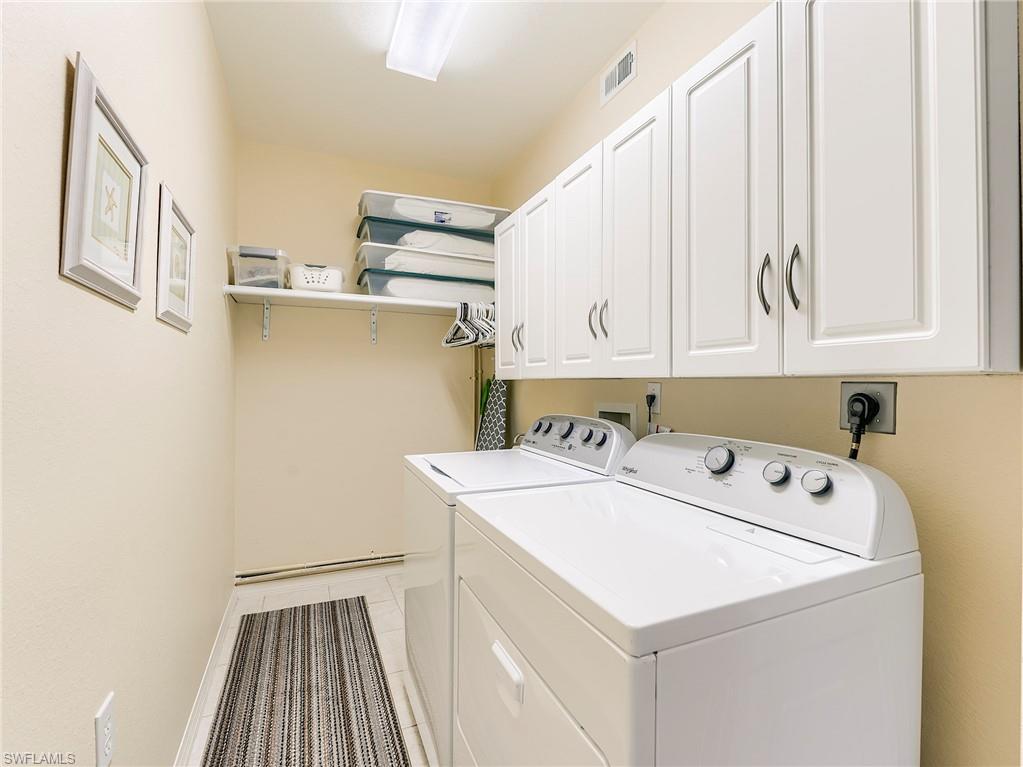 LIGHTHOUSE BAY - Residential