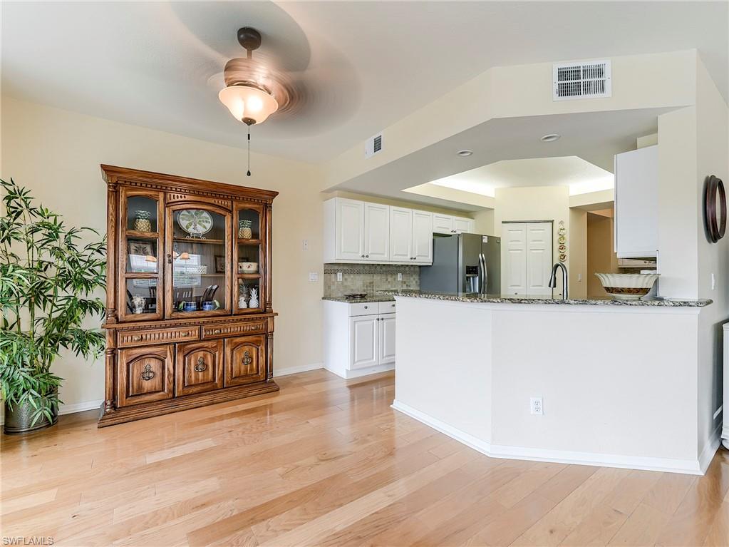 LIGHTHOUSE BAY - Residential