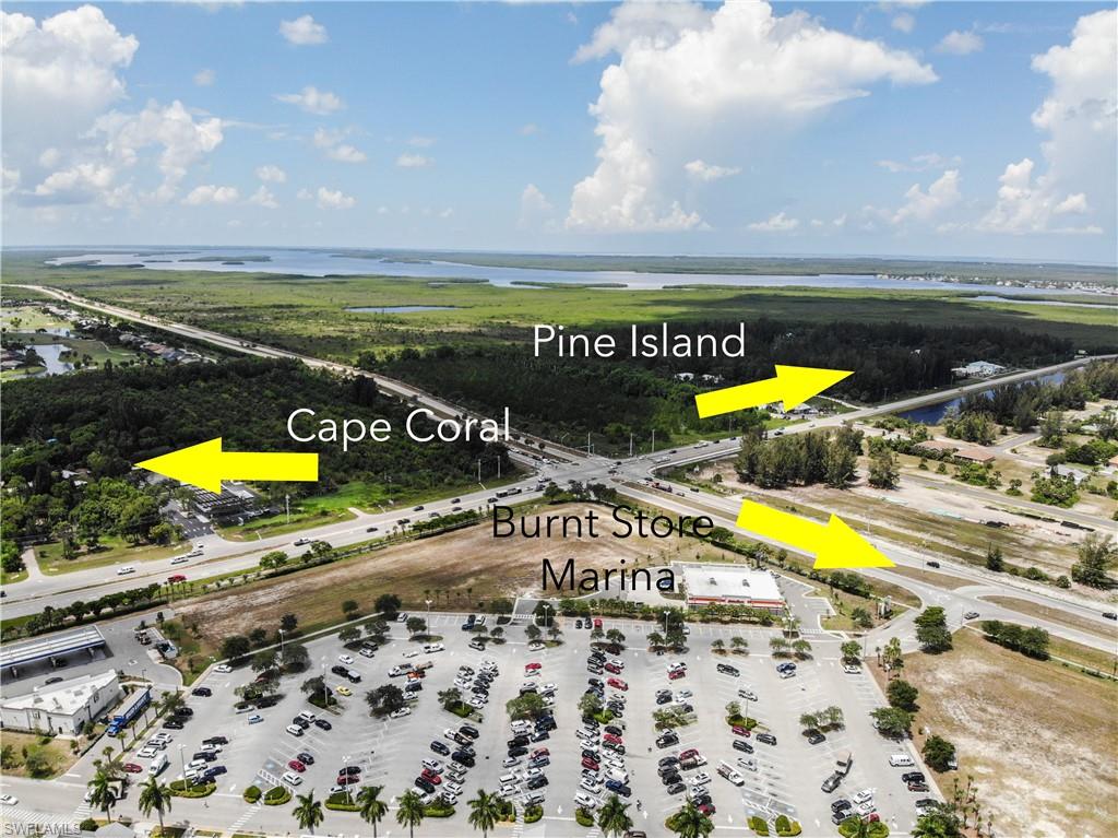 CAPE CORAL - Land