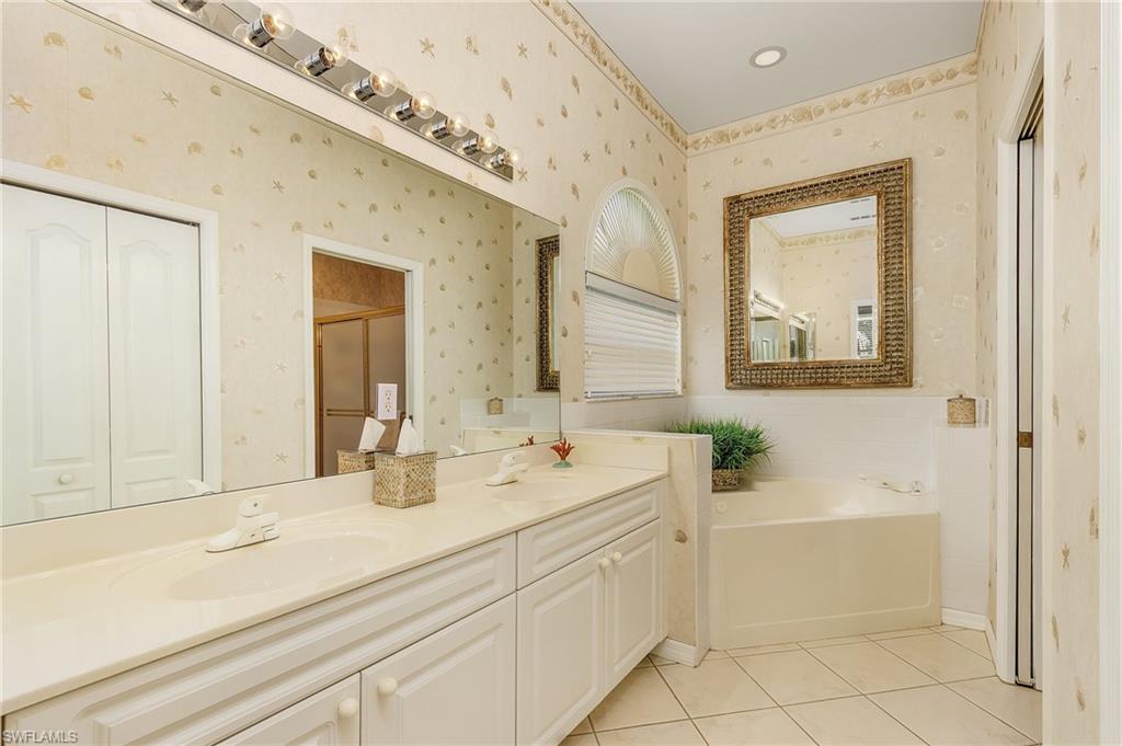 CEDAR HAMMOCK - Residential