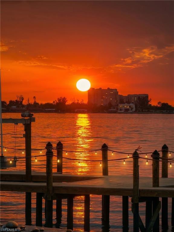 YACHT CLUB - Residential