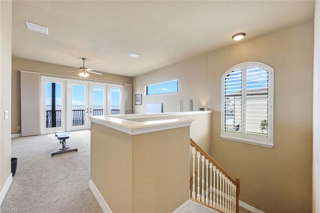 YACHT CLUB - Residential