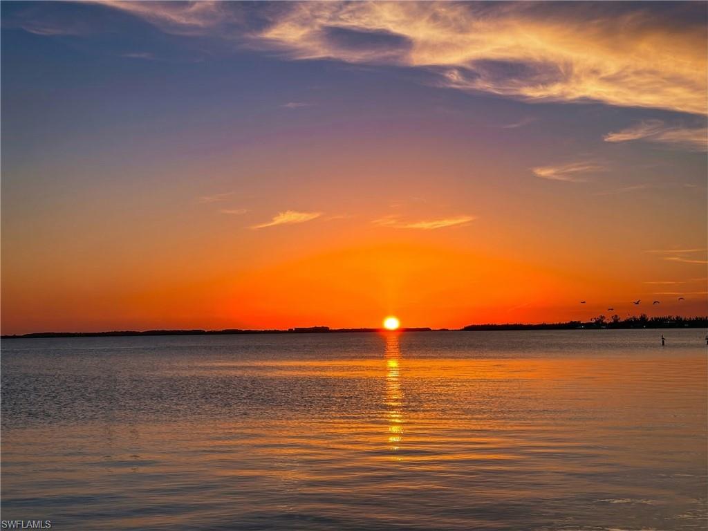 YACHT CLUB - Residential