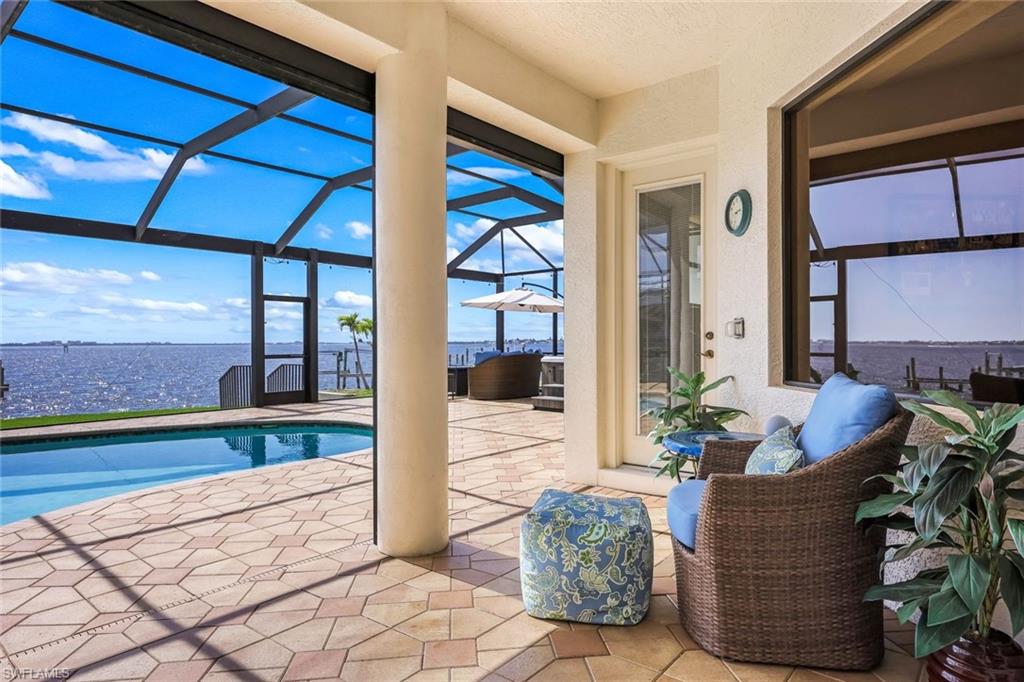 YACHT CLUB - Residential