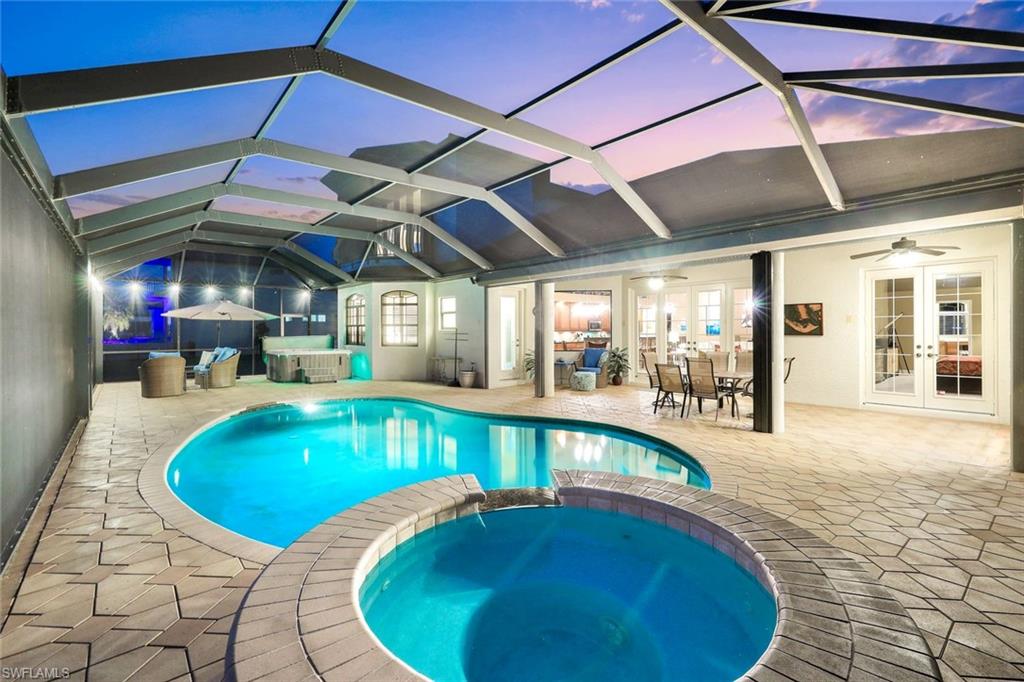 YACHT CLUB - Residential