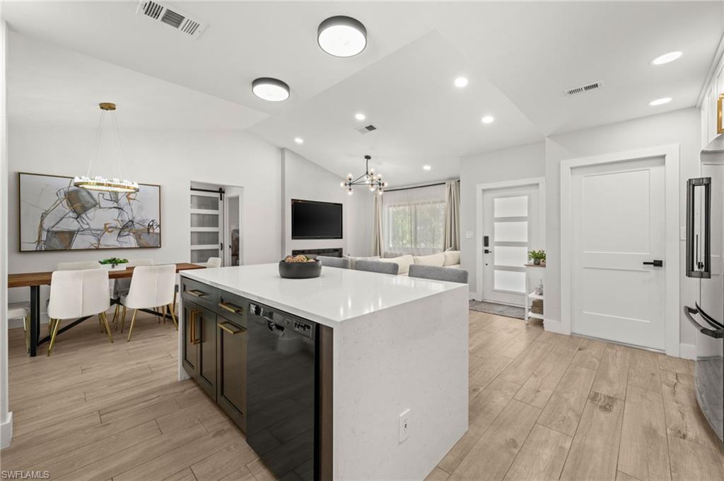 WILLOUGHBY ACRES - Residential