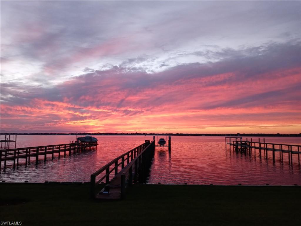 RIVERWATCH - Residential