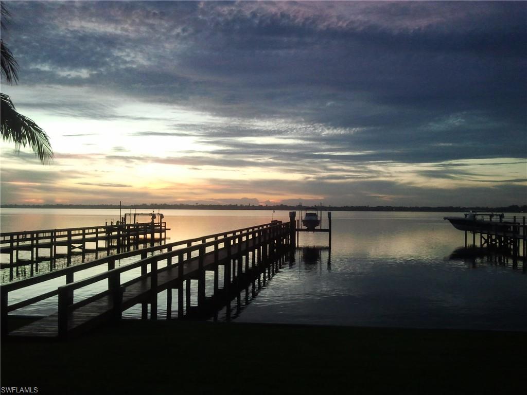 RIVERWATCH - Residential