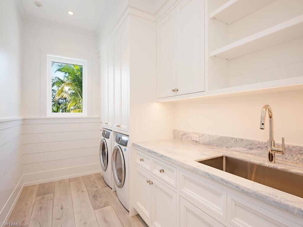 OLDE NAPLES - Residential