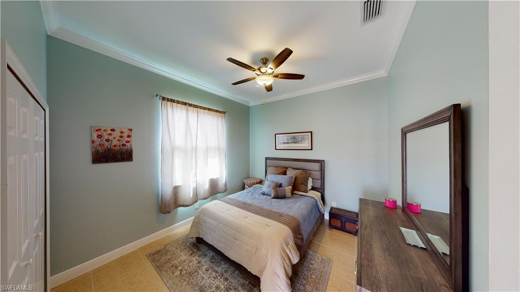 WATERWAYS OF NAPLES - Residential