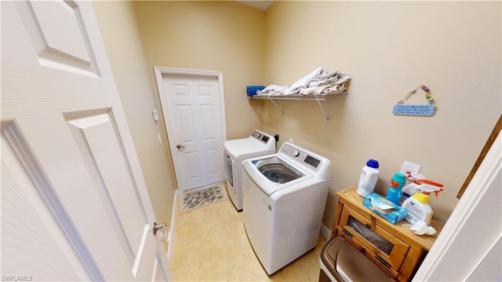 WATERWAYS OF NAPLES - Residential