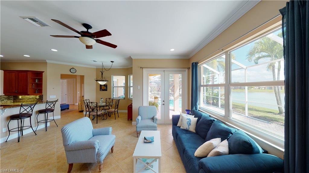 WATERWAYS OF NAPLES - Residential