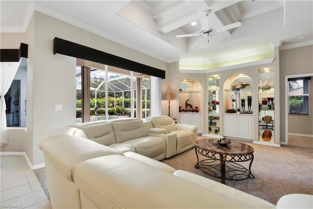 PINECREST - Residential