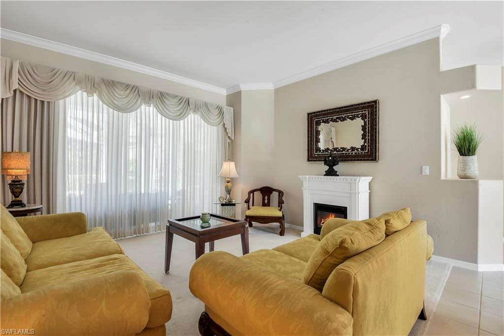 PINECREST - Residential