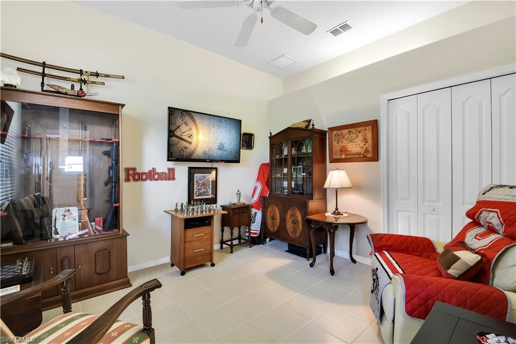 PINECREST - Residential