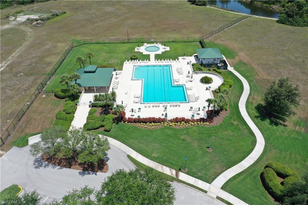 PINECREST - Residential