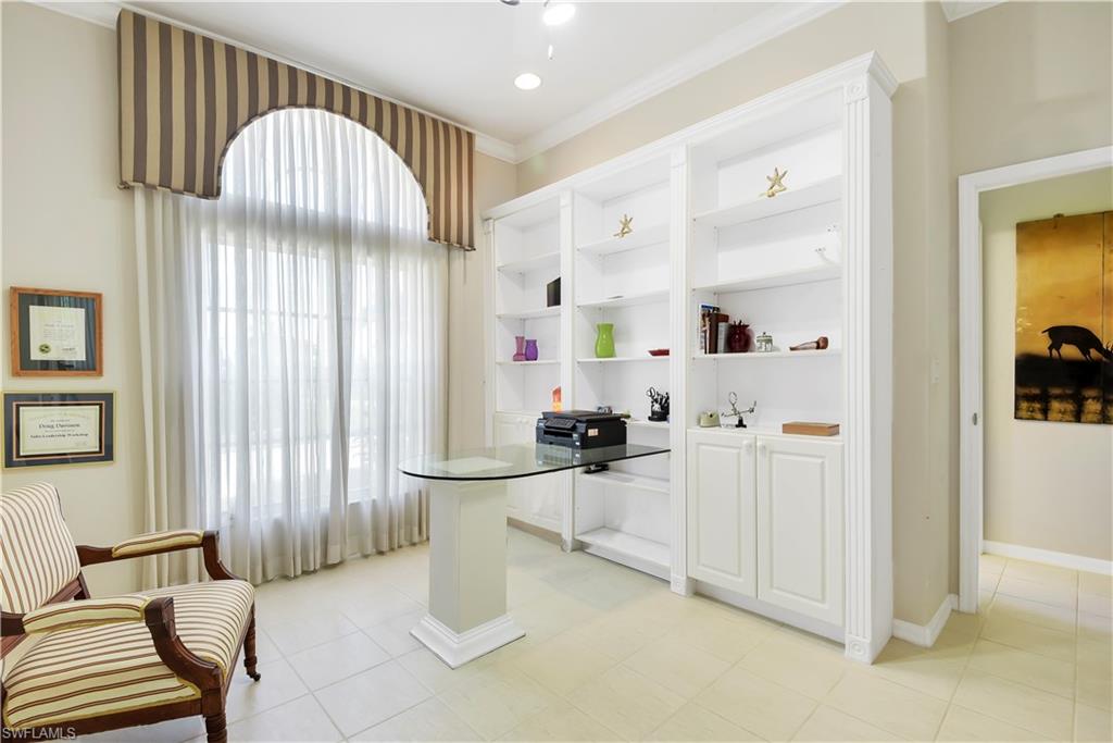 PINECREST - Residential