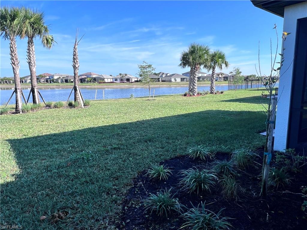 HAMPTON LAKES - Residential Lease