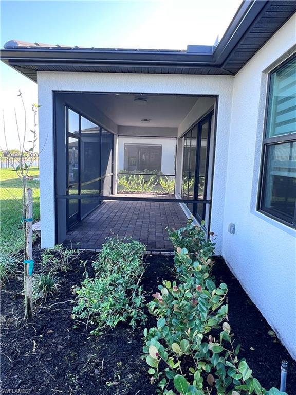 HAMPTON LAKES - Residential Lease