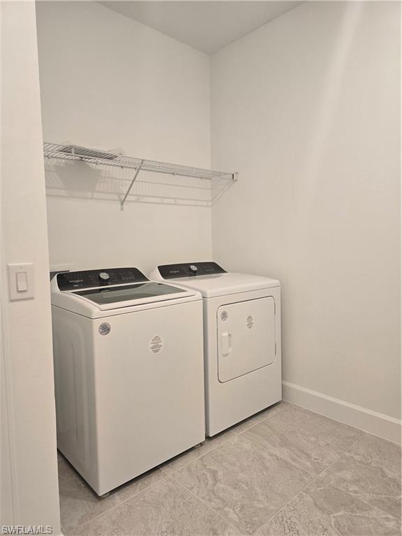 HAMPTON LAKES - Residential Lease