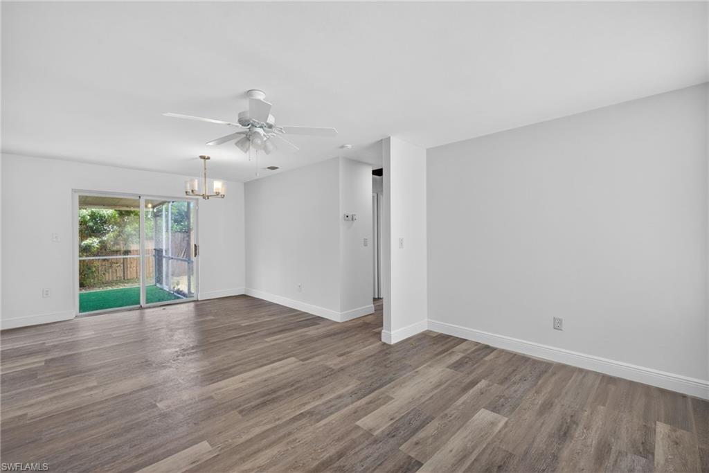 SAN CARLOS PARK - Residential