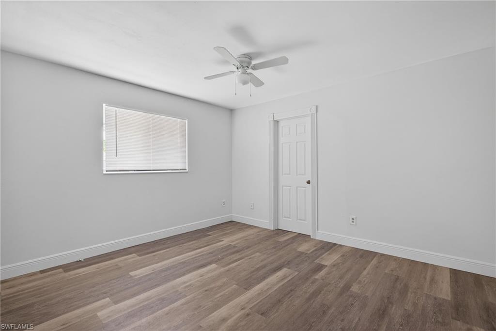 SAN CARLOS PARK - Residential