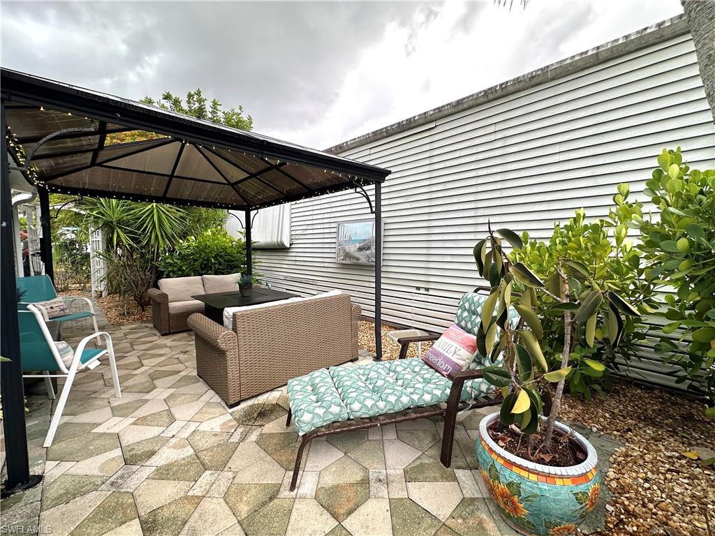 RIVERWOODS PLANTATION - Residential