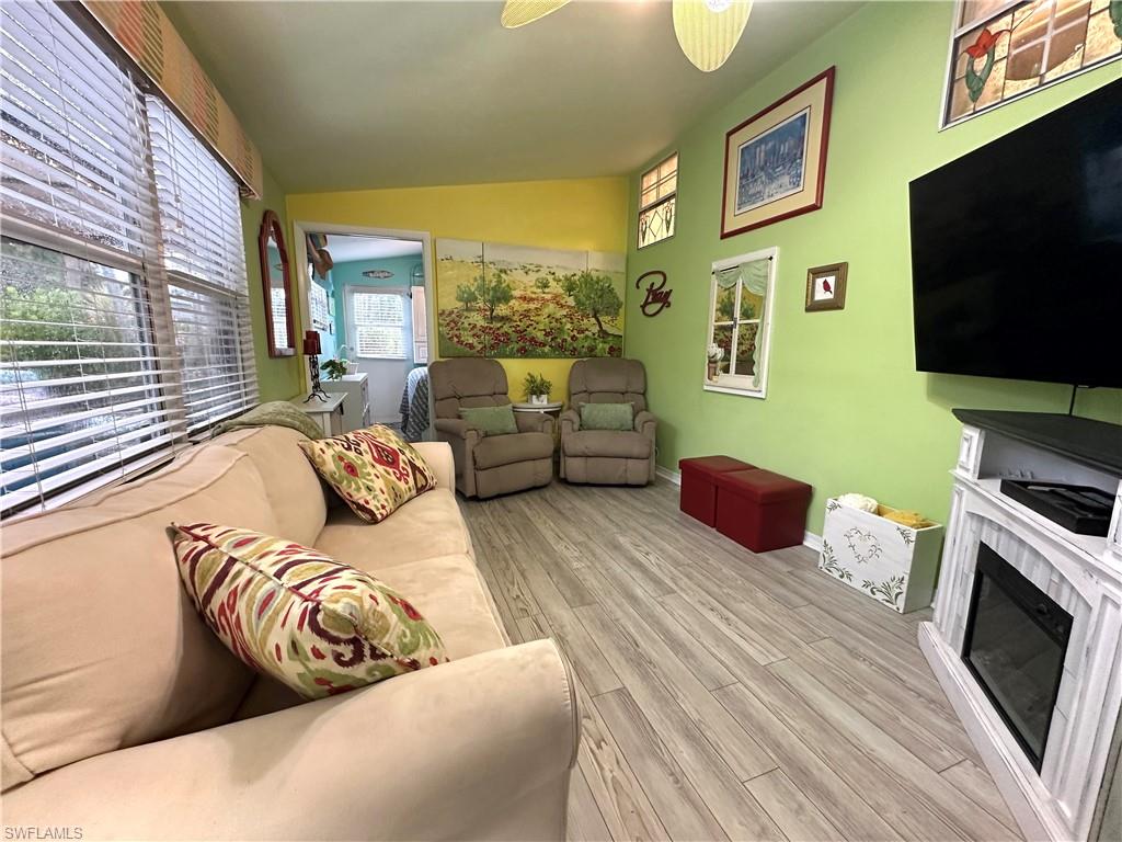 RIVERWOODS PLANTATION - Residential