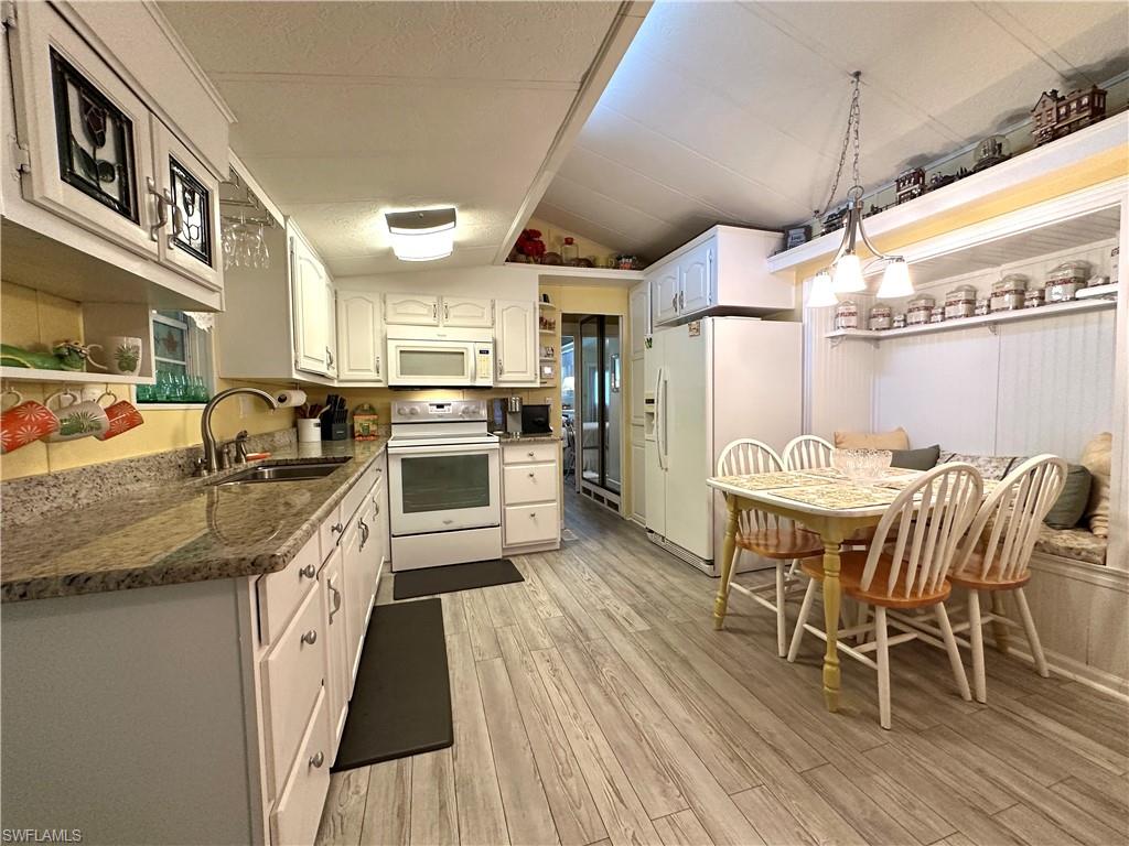 RIVERWOODS PLANTATION - Residential