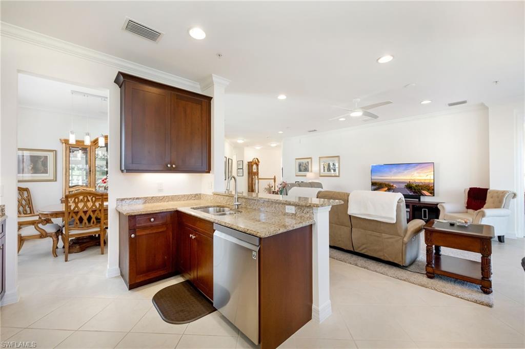 MARBELLA LAKES - Residential