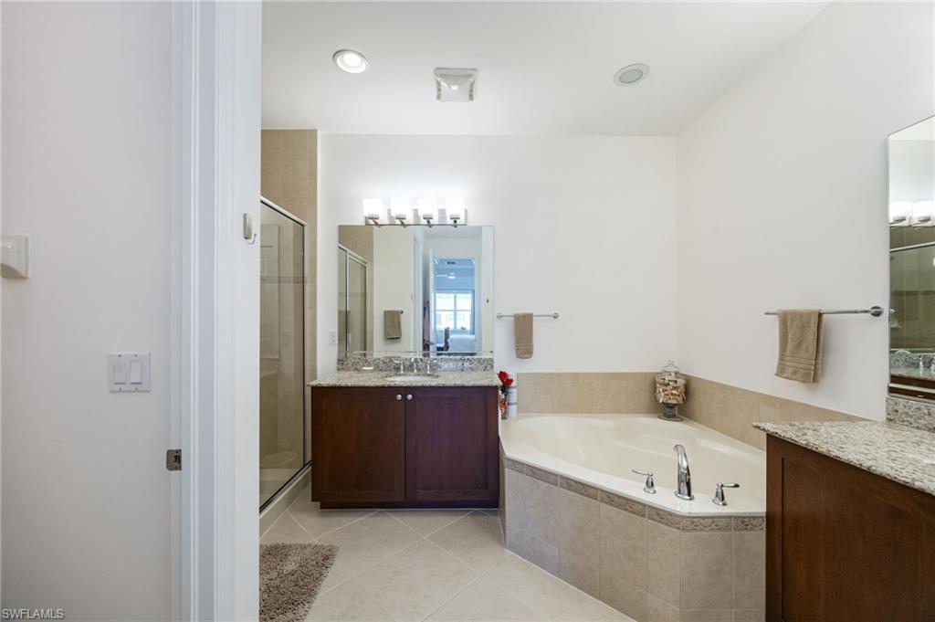 MARBELLA LAKES - Residential