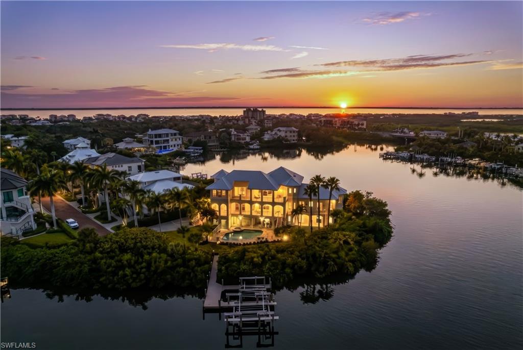 SOUTHPORT ON THE BAY - Residential