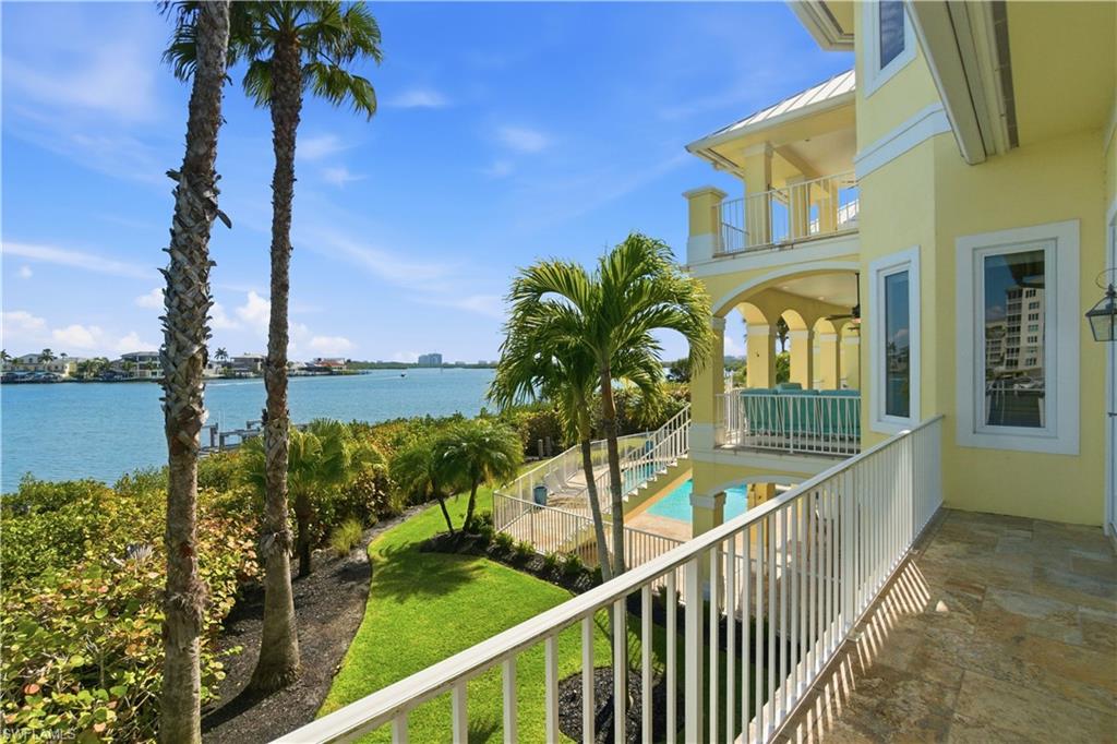 SOUTHPORT ON THE BAY - Residential