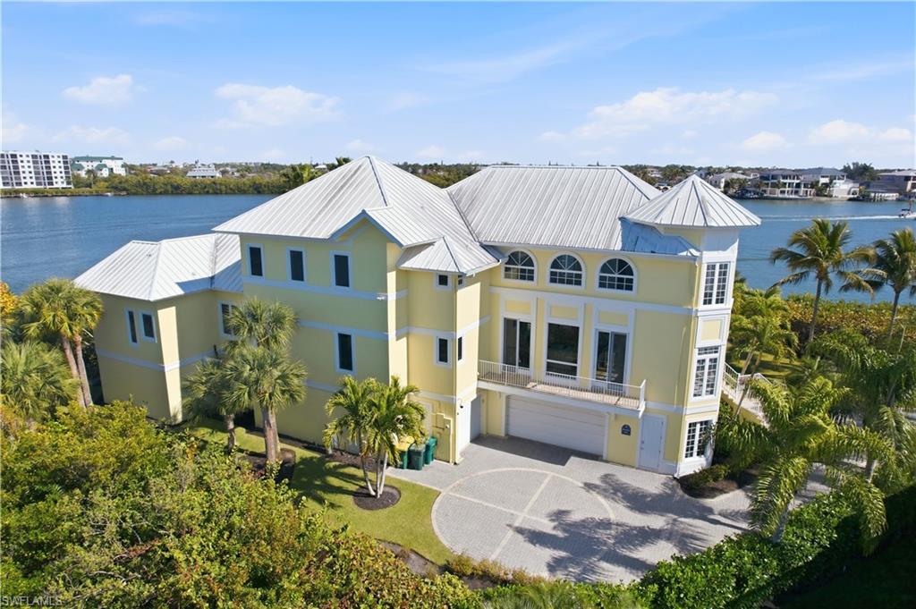 SOUTHPORT ON THE BAY - Residential