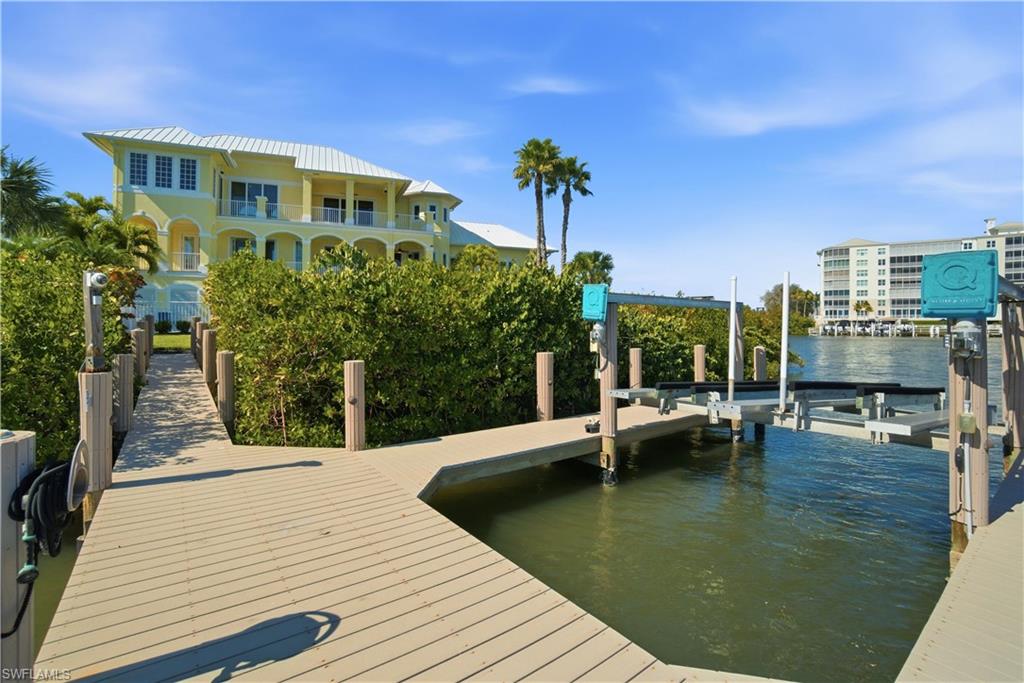 SOUTHPORT ON THE BAY - Residential