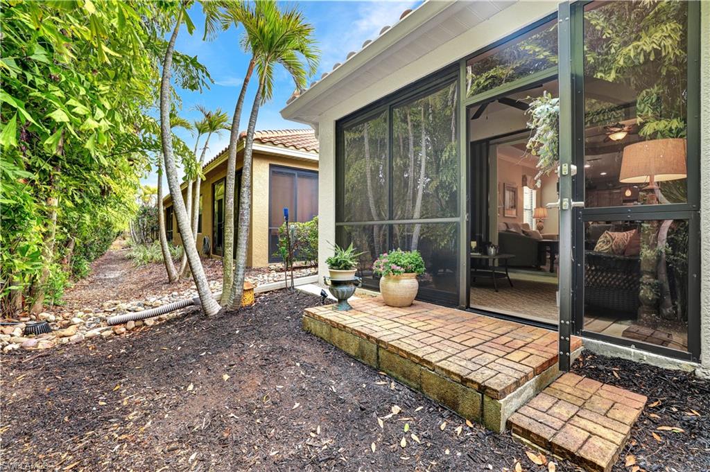 VILLA PALMERAS - Residential