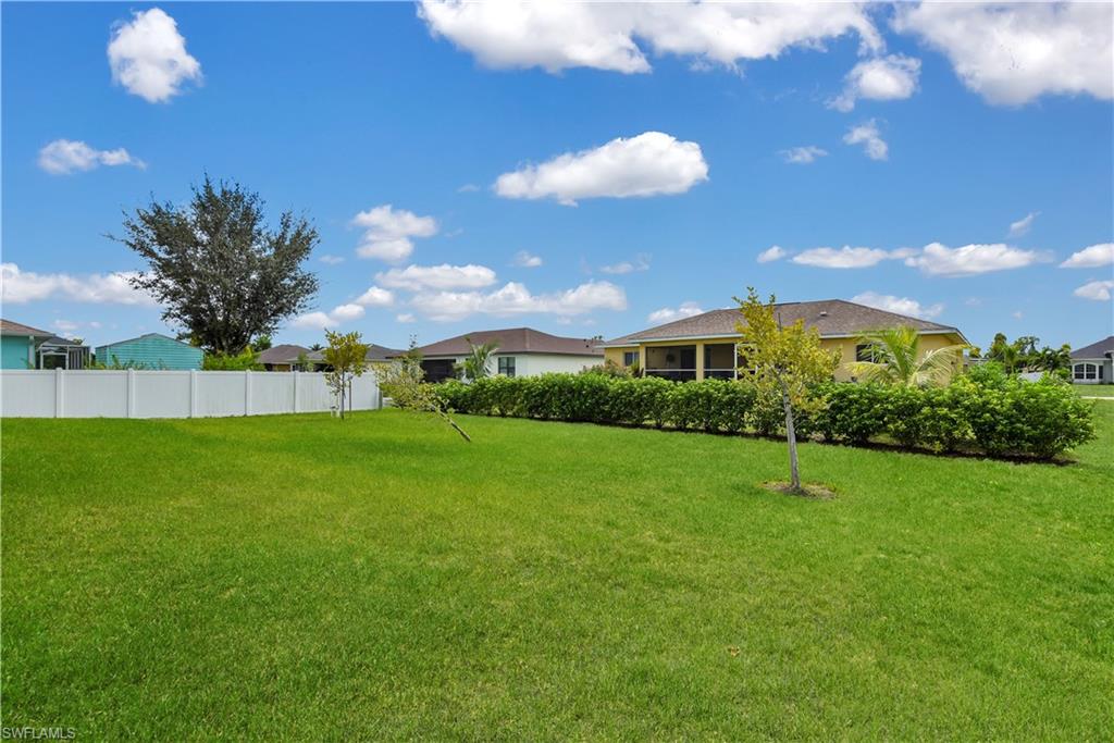 CAPE CORAL - Residential