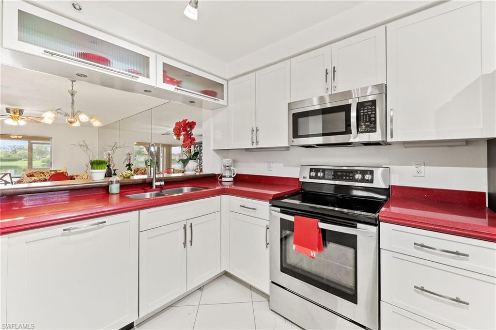 HUNTINGTON LAKES - Residential