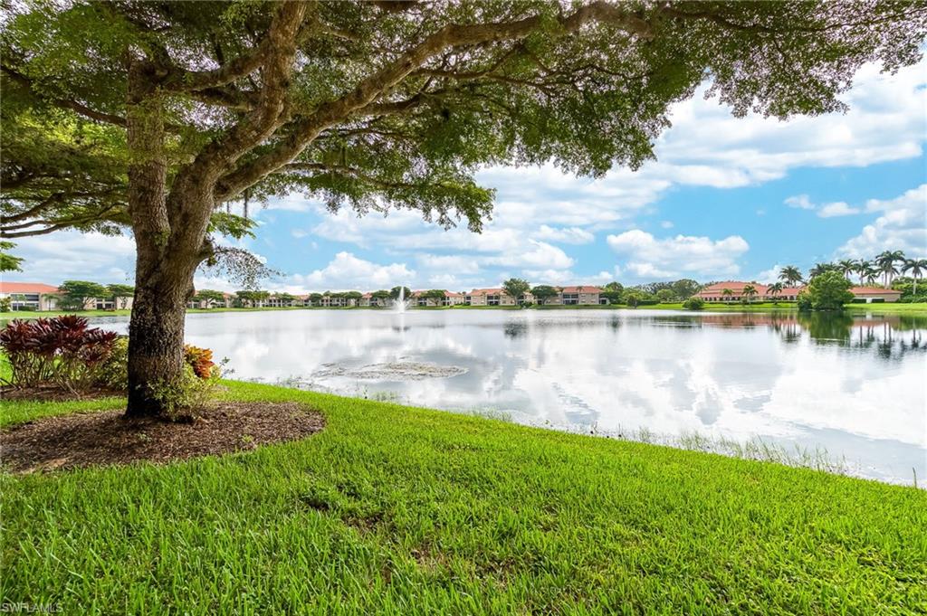 HUNTINGTON LAKES - Residential