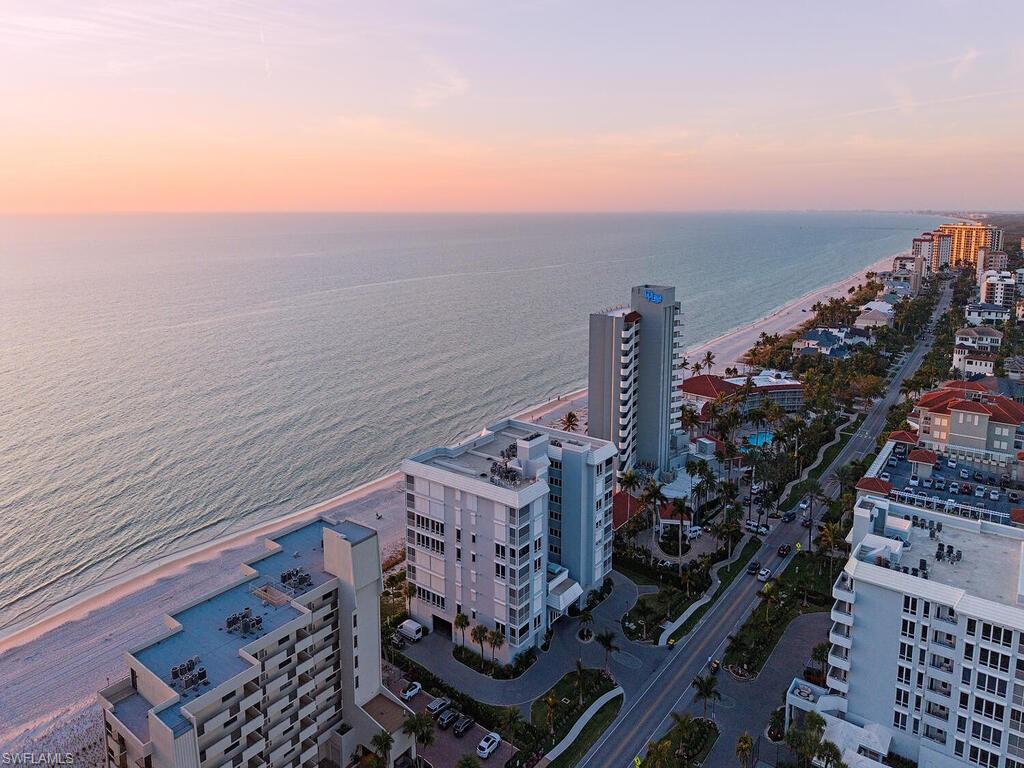 LE DAUPHIN - Residential