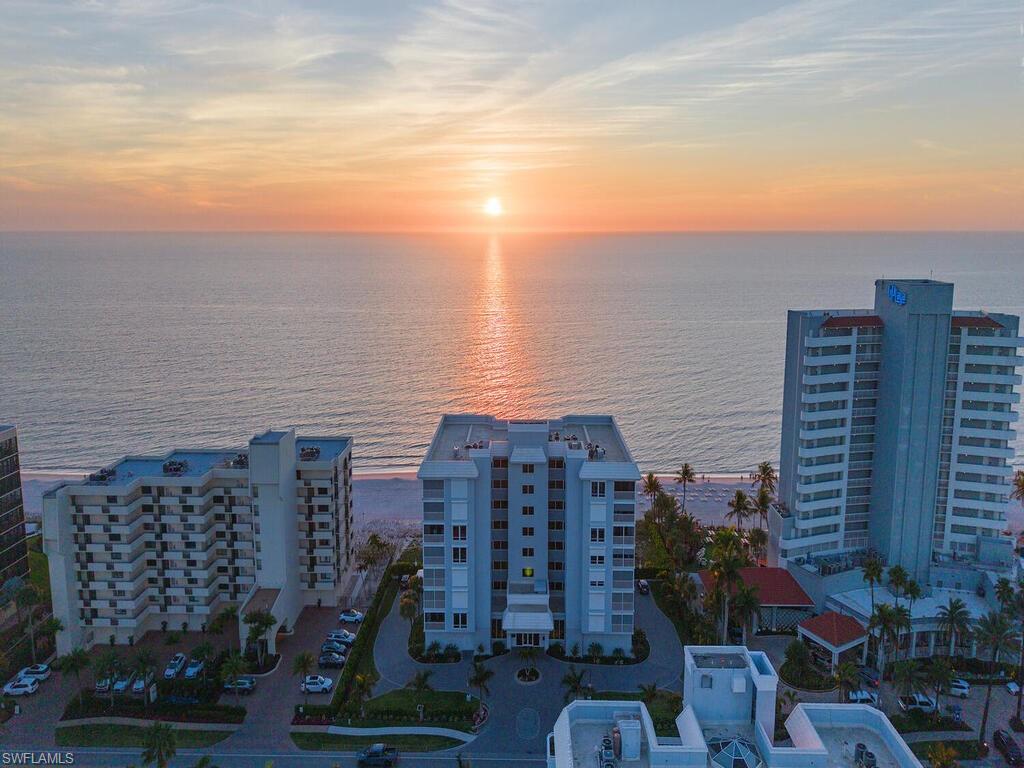 LE DAUPHIN - Residential