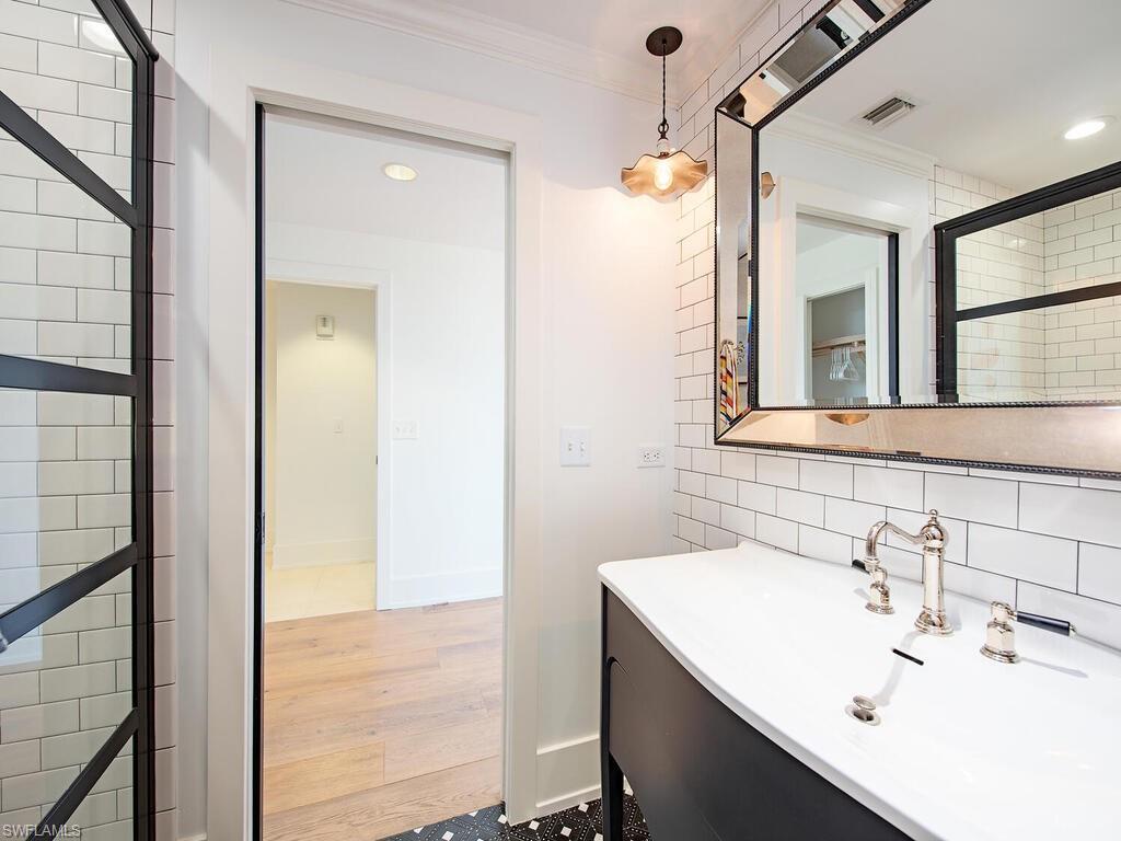 LE DAUPHIN - Residential